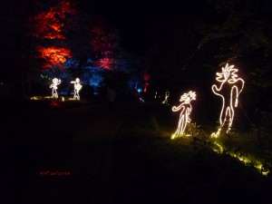 2014-10-26-MaxiparkLichtgeister1